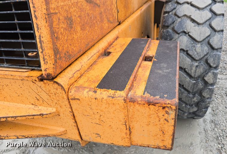 image for item DT6814 2000 Case 621C wheel loader