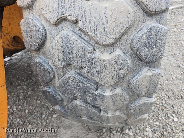 image for item DT6814 2000 Case 621C wheel loader