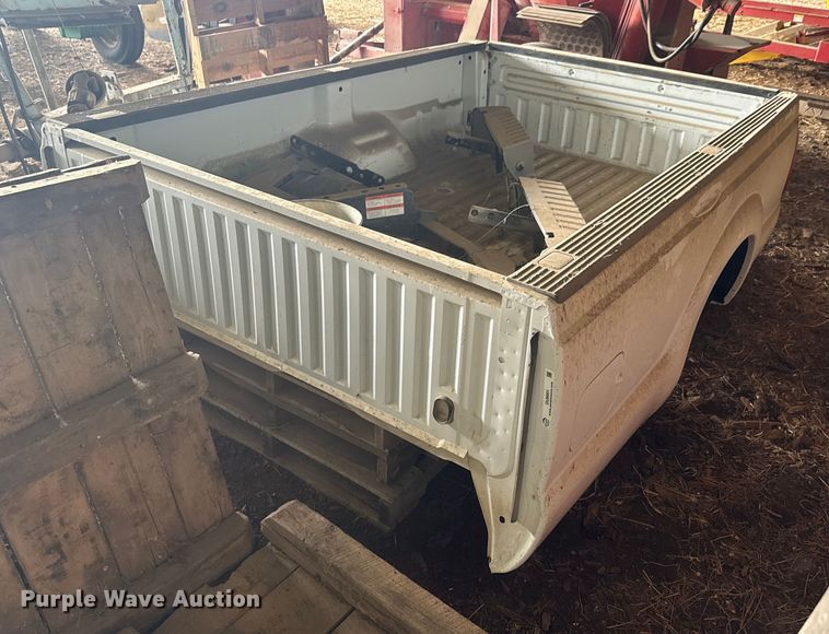 image for item DU9001 Ford F250 pickup truck bed