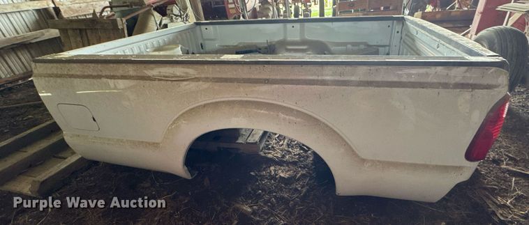 image for item DU9001 Ford F250 pickup truck bed