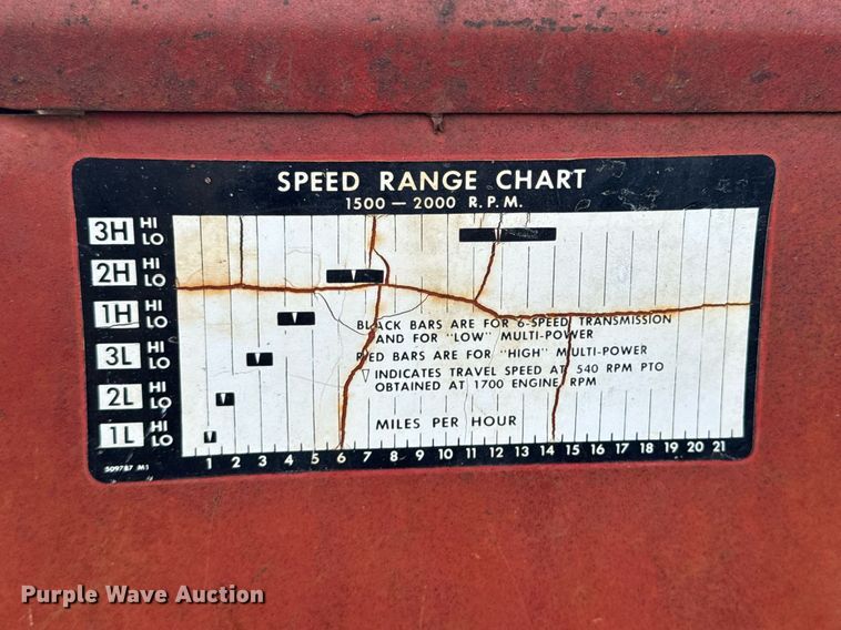 image for item DU9003 1975 Massey Ferguson 235 tractor