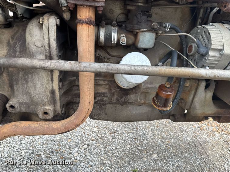 image for item DU9003 1975 Massey Ferguson 235 tractor