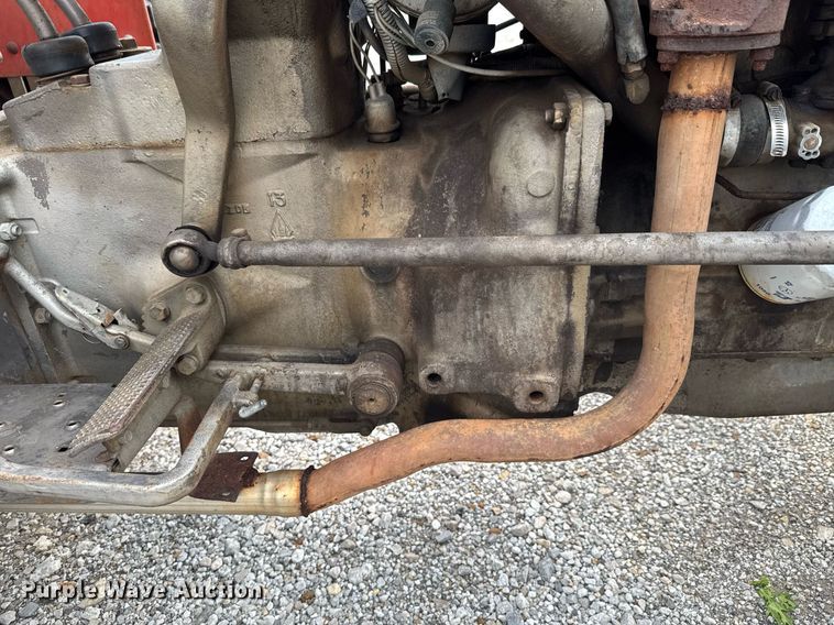 image for item DU9003 1975 Massey Ferguson 235 tractor