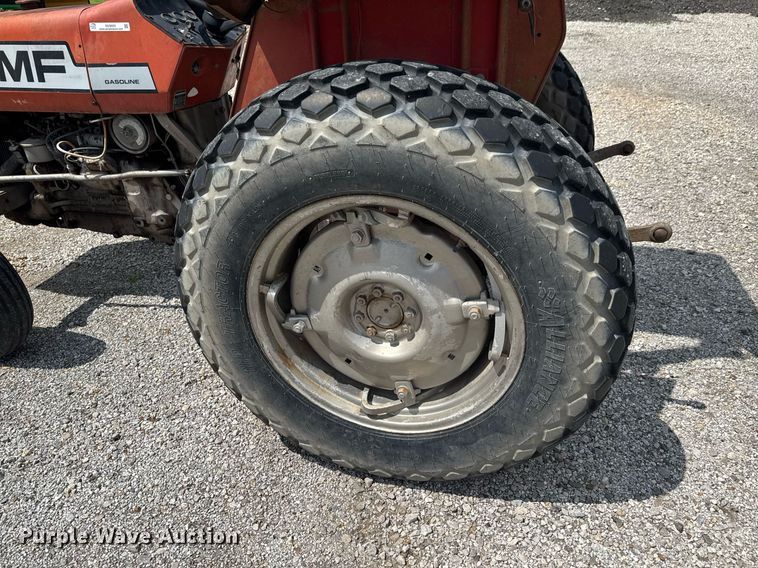 image for item DU9003 1975 Massey Ferguson 235 tractor