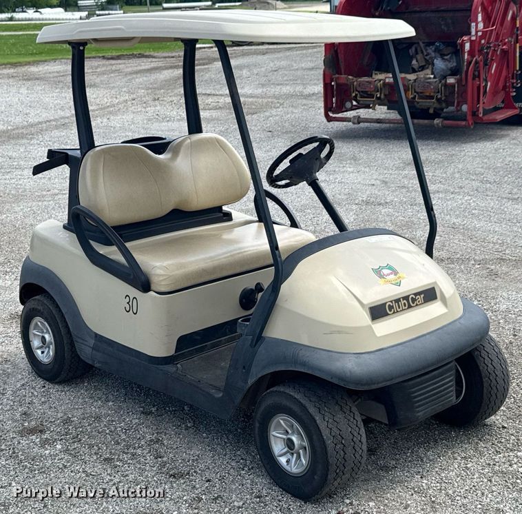 image for item DU9004 2006 Club Car Precedent Professional golf cart