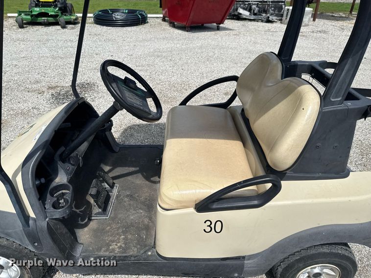 image for item DU9004 2006 Club Car Precedent Professional golf cart