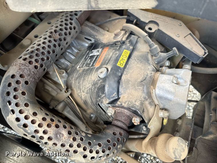 image for item DU9004 2006 Club Car Precedent Professional golf cart