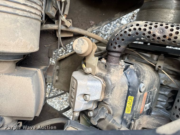 image for item DU9004 2006 Club Car Precedent Professional golf cart