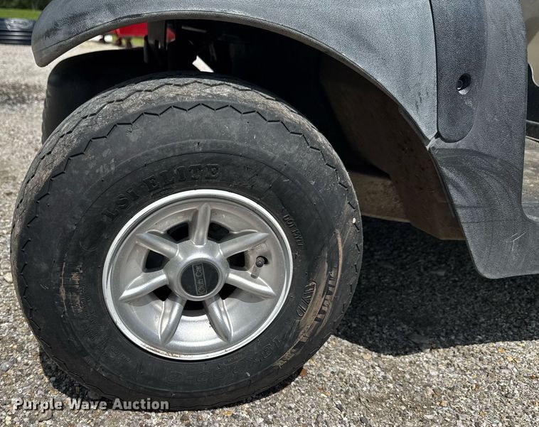 image for item DU9004 2006 Club Car Precedent Professional golf cart