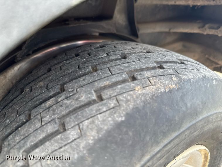 image for item DU9004 2006 Club Car Precedent Professional golf cart