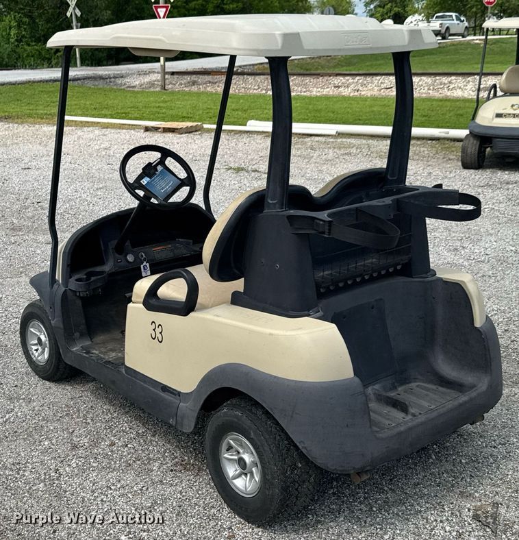 image for item DU9005 2006 Club Car Precedent Professional golf cart