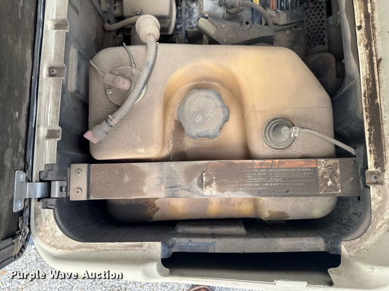 image for item DU9005 2006 Club Car Precedent Professional golf cart