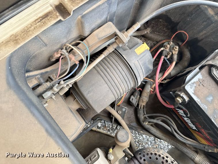 image for item DU9005 2006 Club Car Precedent Professional golf cart