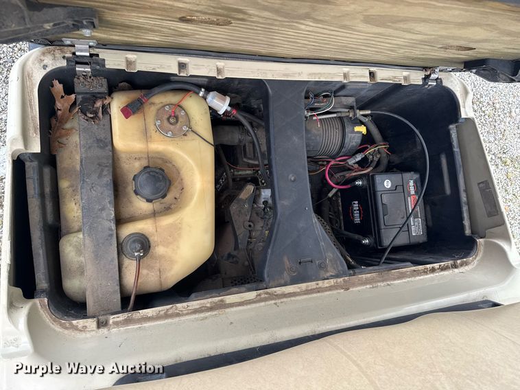 image for item DU9006 2006 Club Car Precedent Professional golf cart