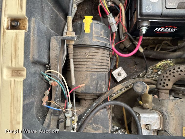 image for item DU9006 2006 Club Car Precedent Professional golf cart