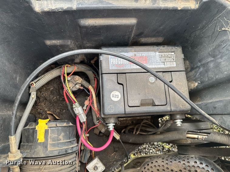 image for item DU9006 2006 Club Car Precedent Professional golf cart