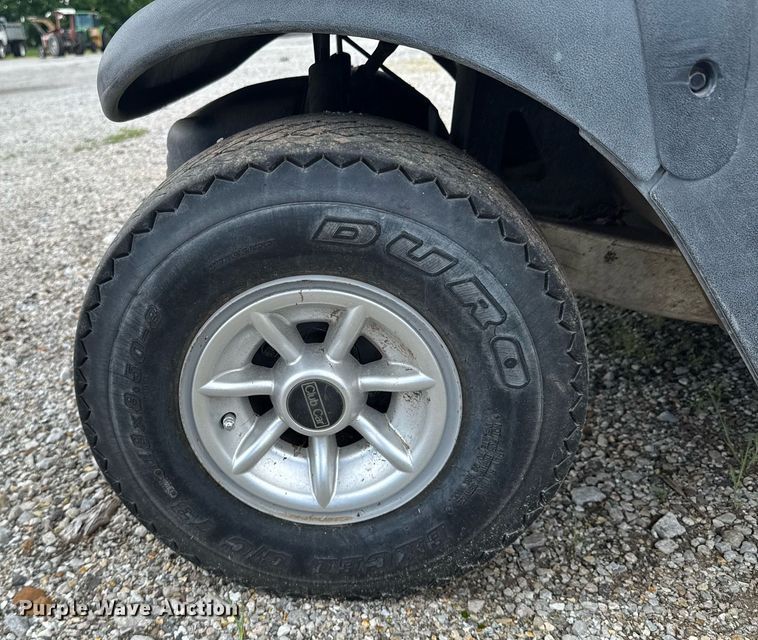 image for item DU9006 2006 Club Car Precedent Professional golf cart