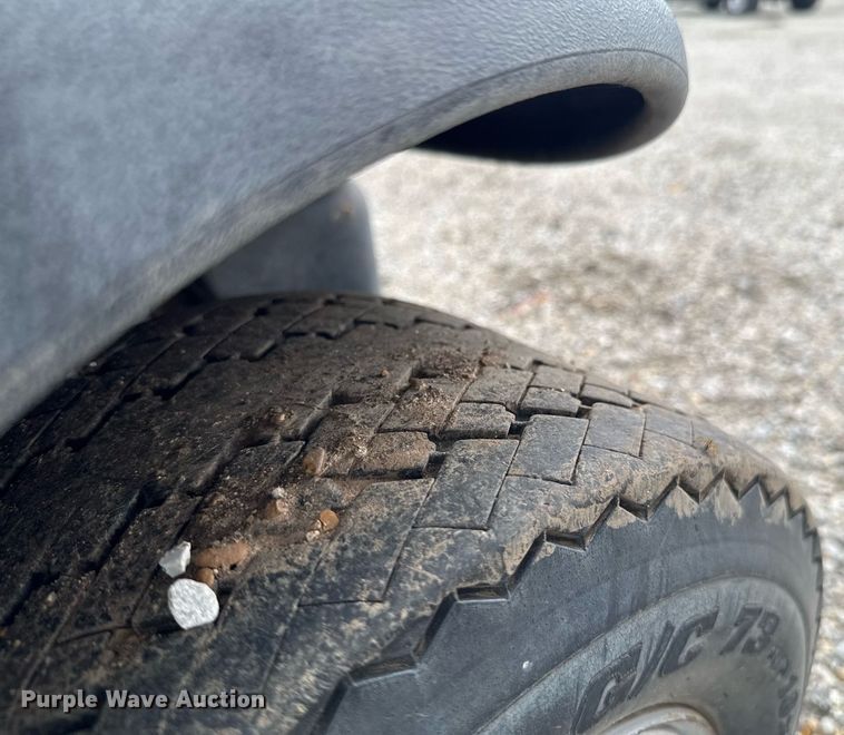 image for item DU9006 2006 Club Car Precedent Professional golf cart