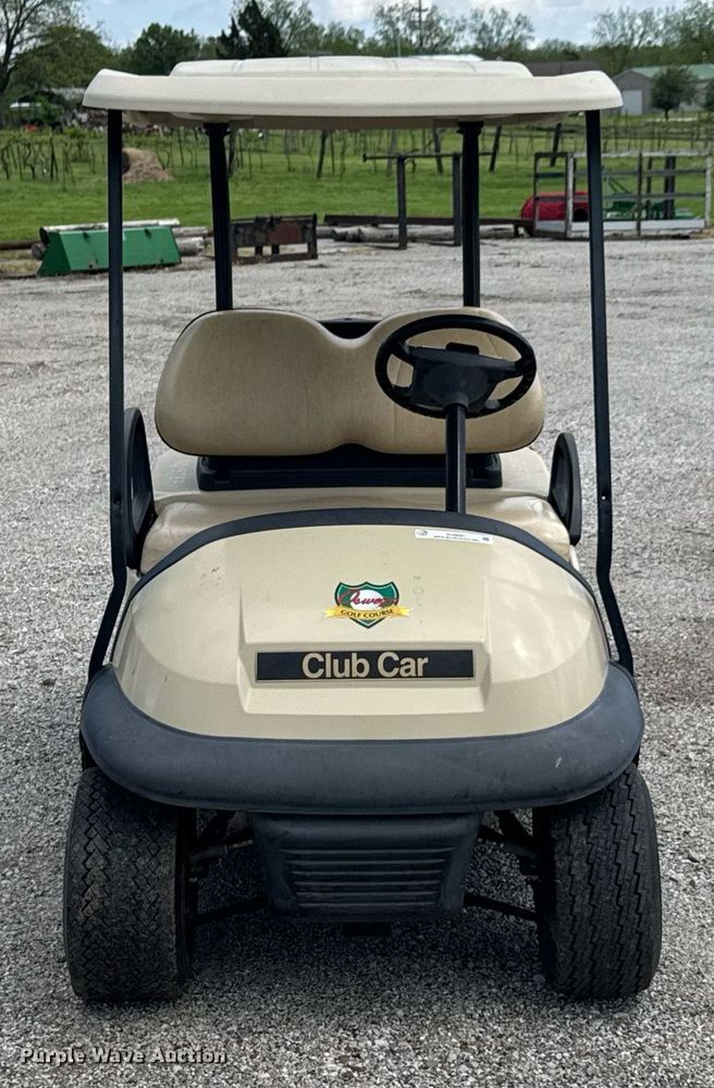 image for item DU9007 2006 Club Car Precedent Professional golf cart