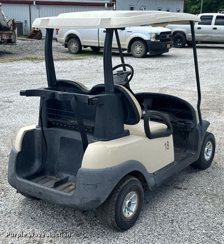 image for item DU9007 2006 Club Car Precedent Professional golf cart