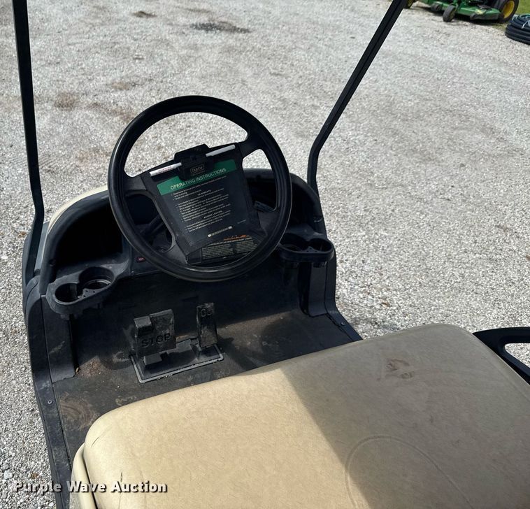 image for item DU9007 2006 Club Car Precedent Professional golf cart