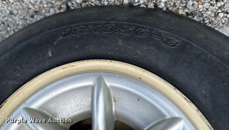 image for item DU9007 2006 Club Car Precedent Professional golf cart