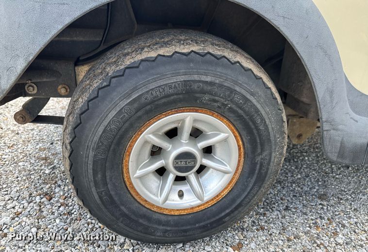 image for item DU9007 2006 Club Car Precedent Professional golf cart