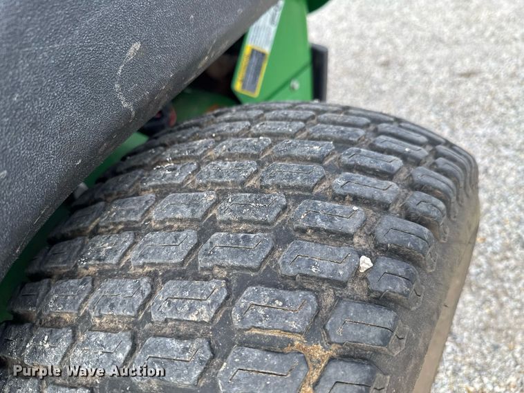 image for item DU9008 2015 John Deere Z950R ZTR lawn mower