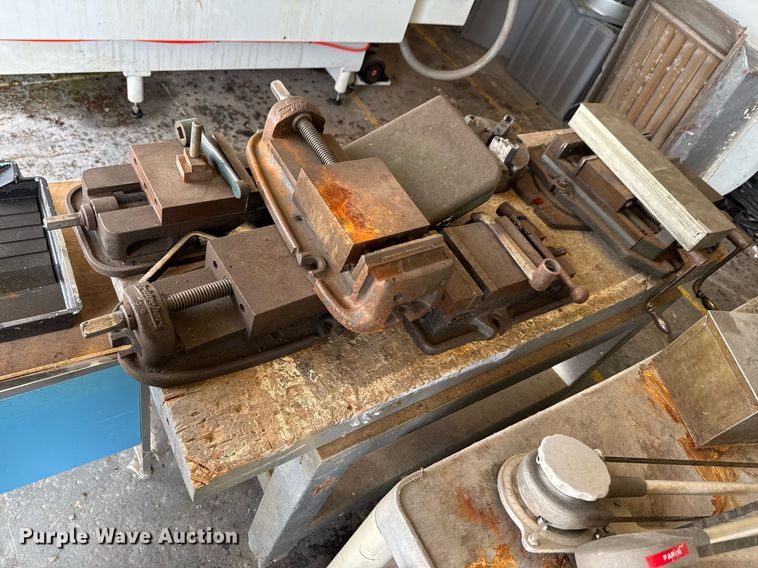 image for item DU9011 Fryer MC-10 CNC milling machine