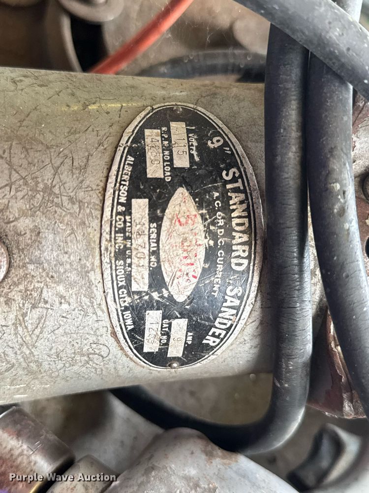 image for item DU9011 Fryer MC-10 CNC milling machine