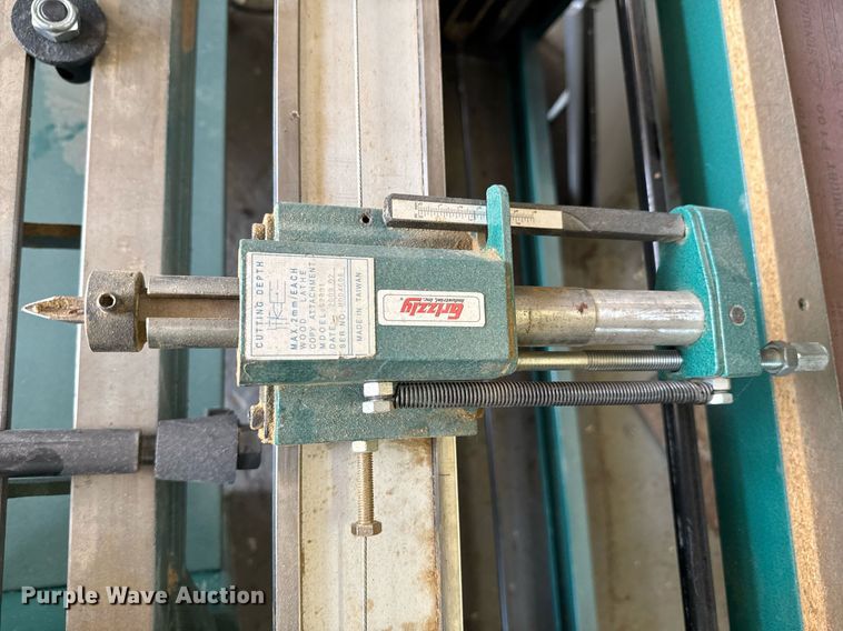 image for item DU9012 Machine shop equipment