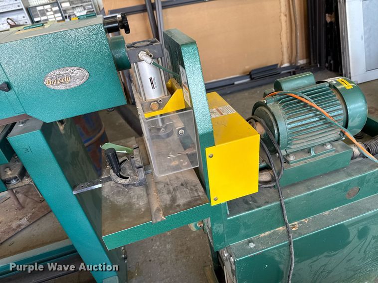 image for item DU9012 Machine shop equipment