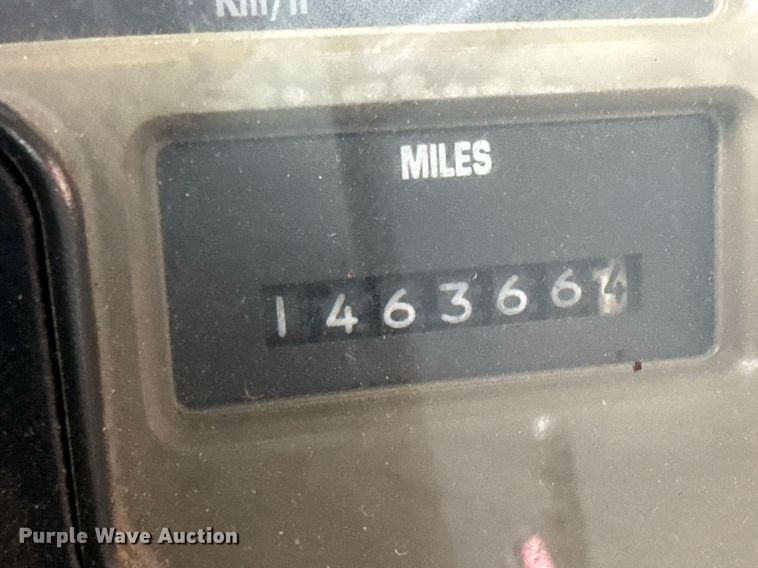 image for item DU9017 1997 International 4700 water truck