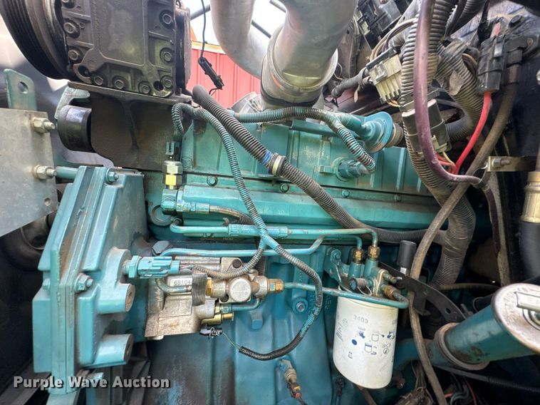 image for item DU9017 1997 International 4700 water truck