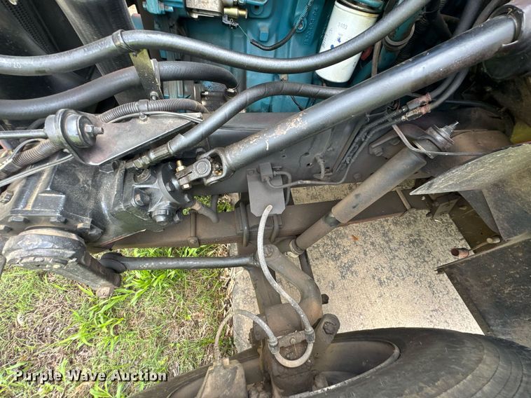 image for item DU9017 1997 International 4700 water truck