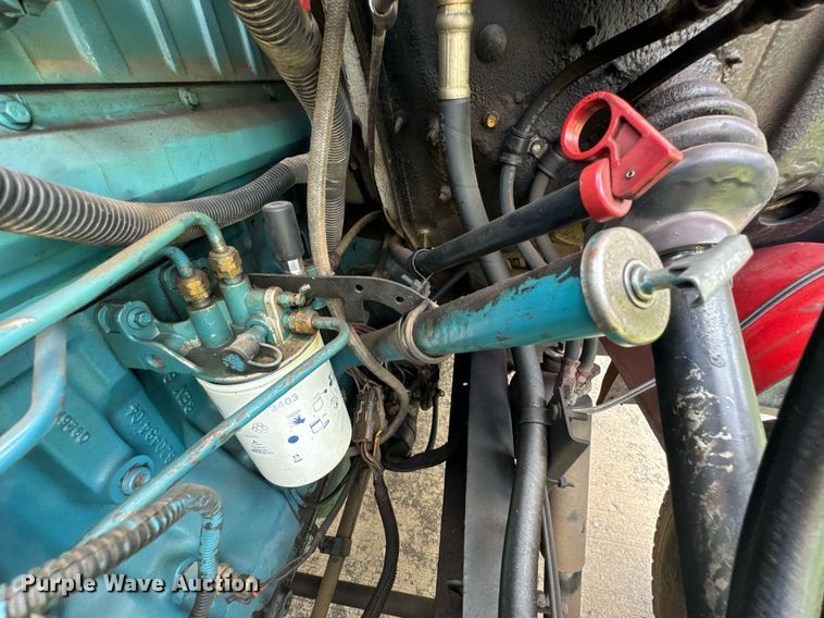 image for item DU9017 1997 International 4700 water truck