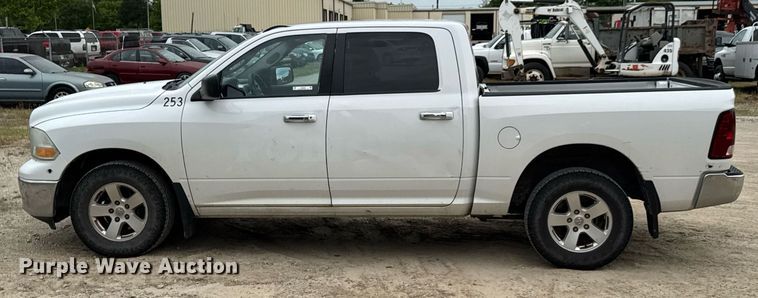 image for item DU9026 2012 Dodge Ram 1500 SLT Crew Cab pickup truck