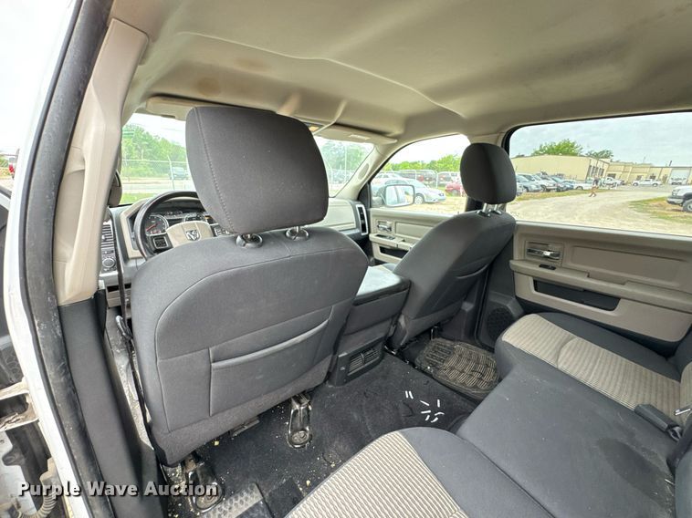 image for item DU9026 2012 Dodge Ram 1500 SLT Crew Cab pickup truck