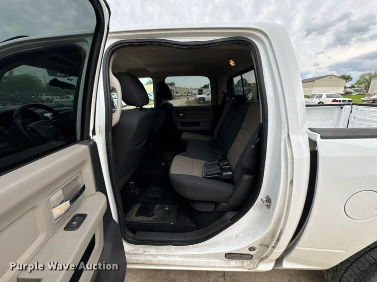 image for item DU9026 2012 Dodge Ram 1500 SLT Crew Cab pickup truck