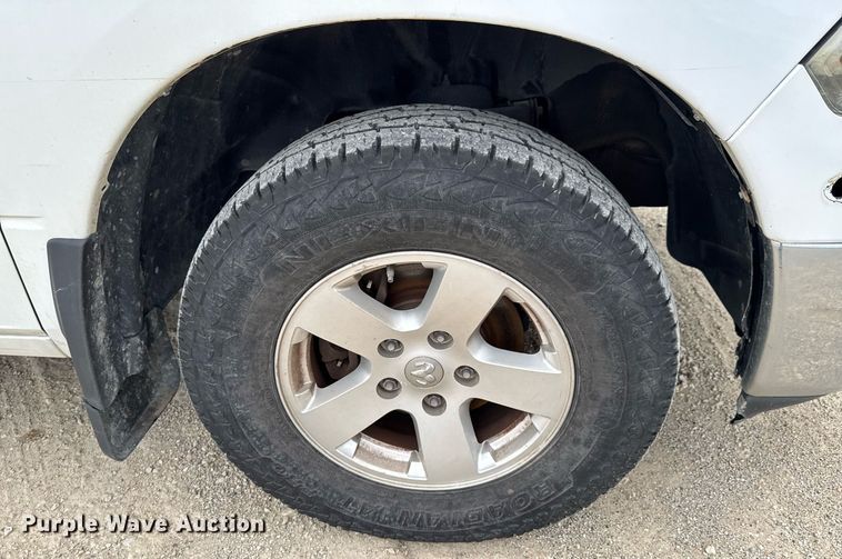 image for item DU9026 2012 Dodge Ram 1500 SLT Crew Cab pickup truck