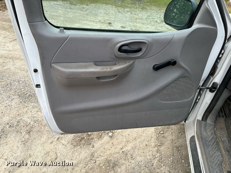 image for item DU9028 1999 Ford F150 pickup truck