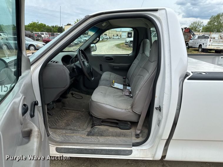 image for item DU9028 1999 Ford F150 pickup truck