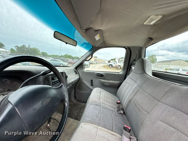 image for item DU9028 1999 Ford F150 pickup truck