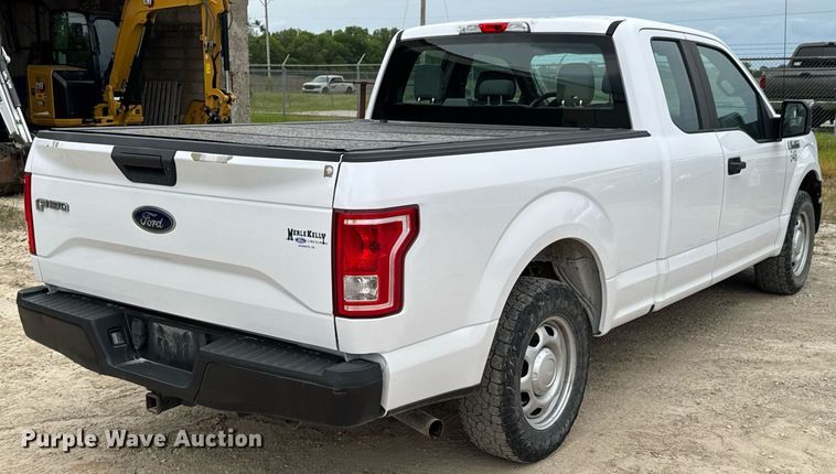 image for item DU9029 2017 Ford F150 XL SuperCab pickup truck