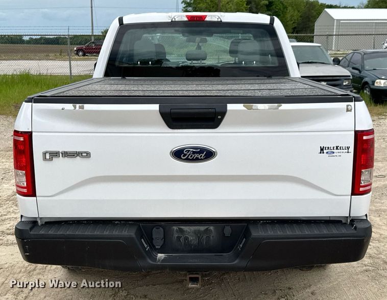 image for item DU9029 2017 Ford F150 XL SuperCab pickup truck