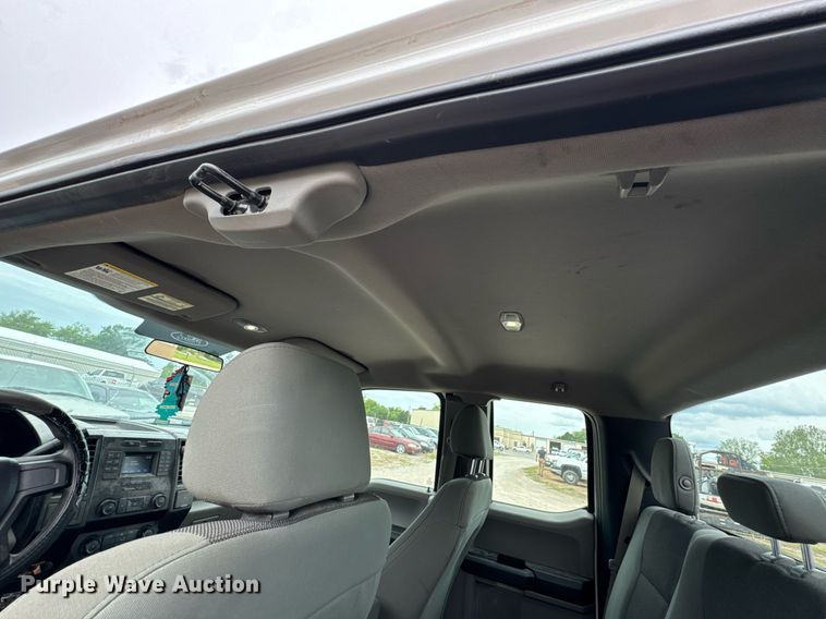 image for item DU9029 2017 Ford F150 XL SuperCab pickup truck