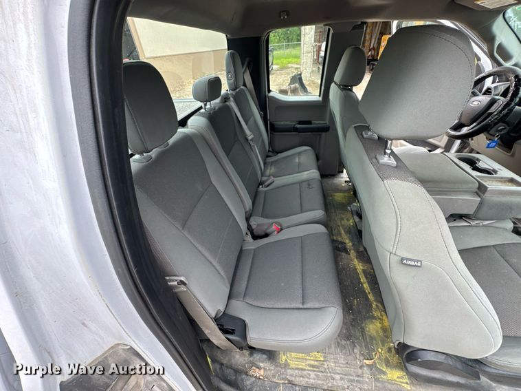 image for item DU9029 2017 Ford F150 XL SuperCab pickup truck