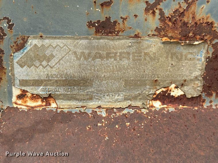 image for item DU9033 1995 Ford F700 dump truck