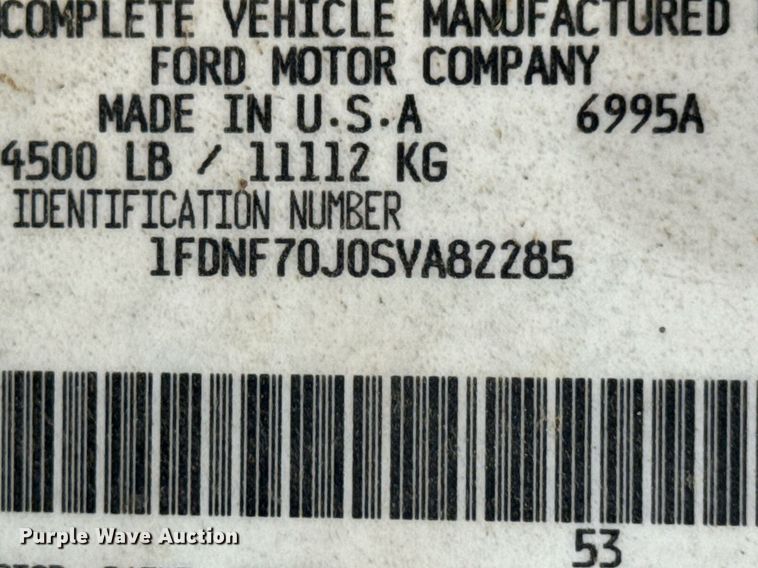 image for item DU9033 1995 Ford F700 dump truck