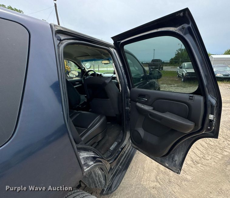 image for item DU9034 2008 Chevrolet Tahoe Police SUV